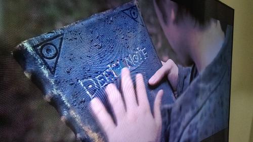 /p/ao6pgrk/20170917-hd-deathnote.jpg